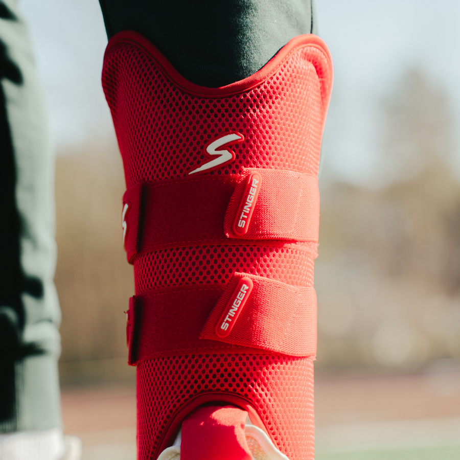 Stinger Select Leg Guard - RED