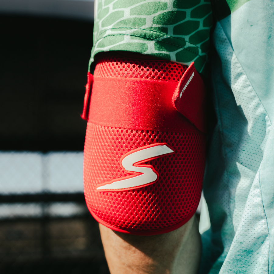 STINGER Select Elbow Guard - RED