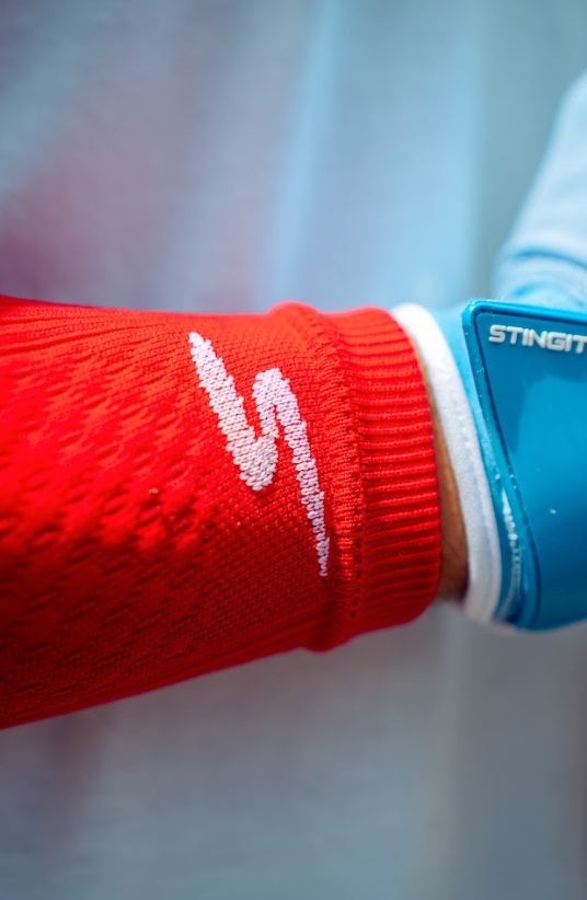 Stinger Premium Arm Sleeve - Red