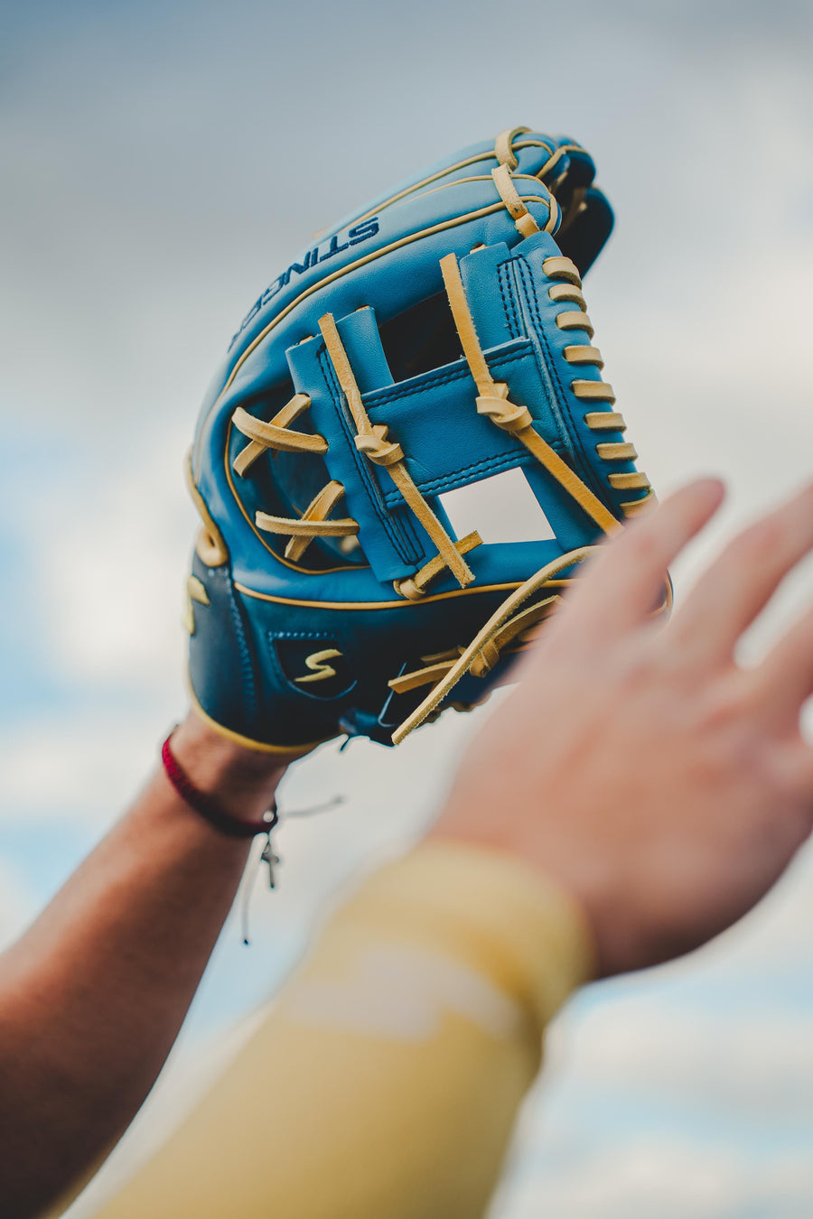 Stinger Thunderbolt 11.25" Baseball Fielding Glove